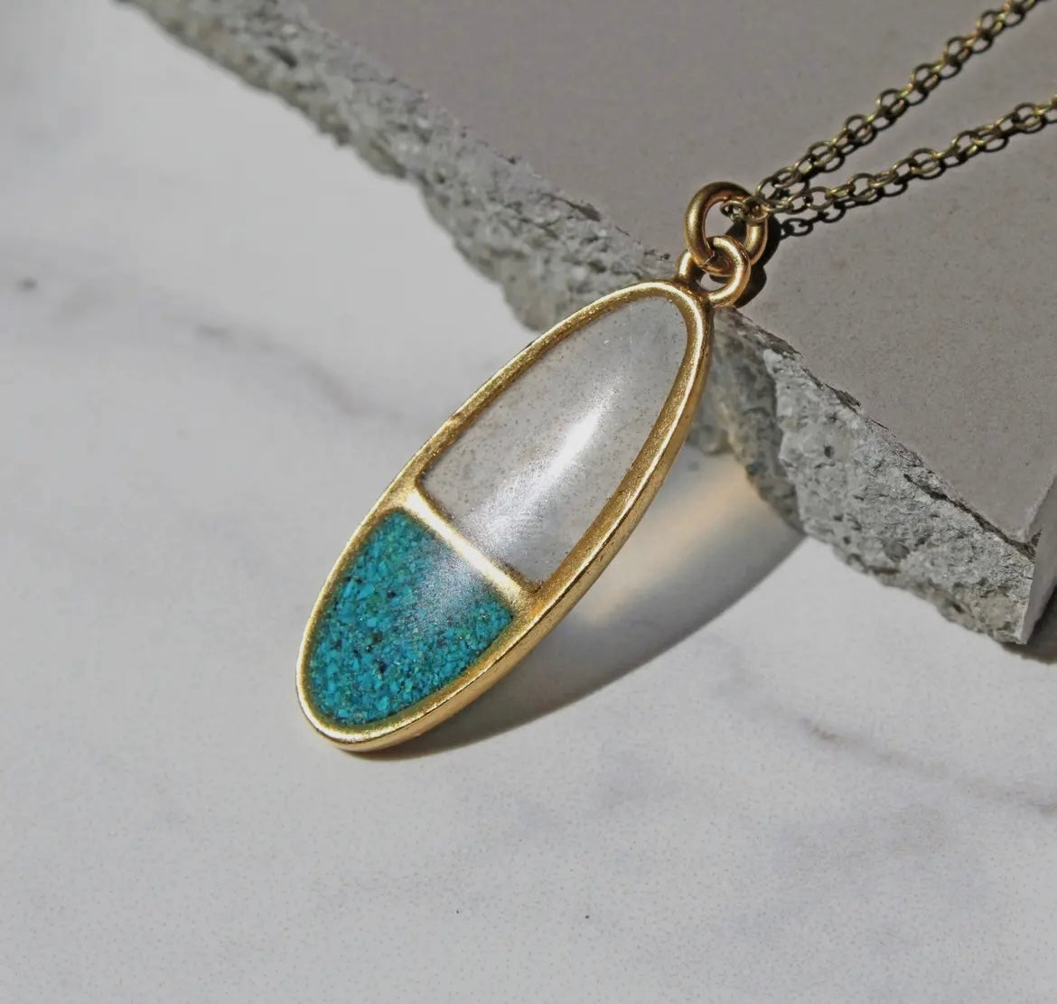 The Poppi Two Tone Oval Necklace in Turquoise by Cameoko